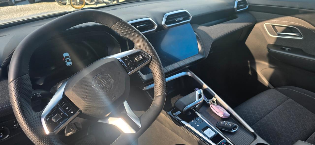 Mg ZS 1.5 Hybrid+ Luxury