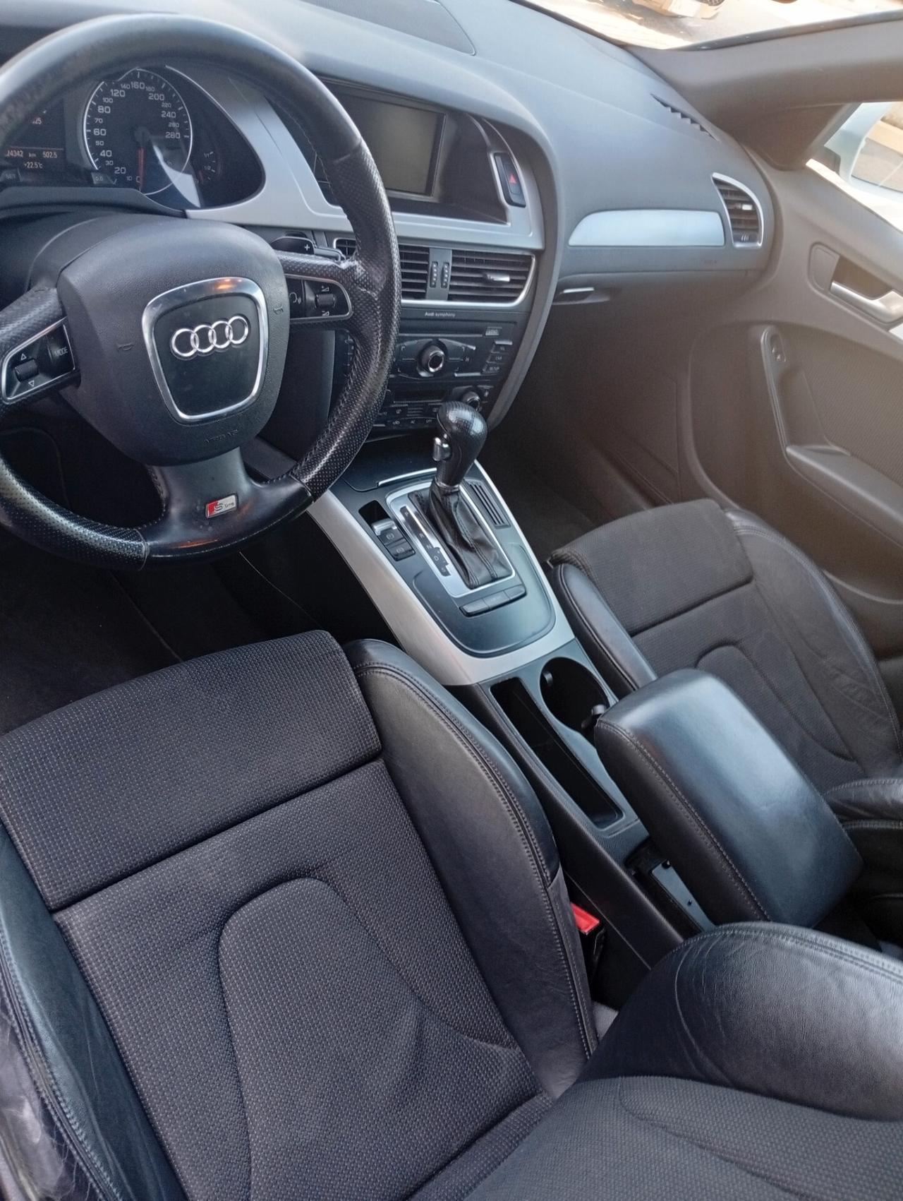 Audi A4 Avant 2.0 TDI 143CV F.AP. Ambiente S.line Interno Esterno