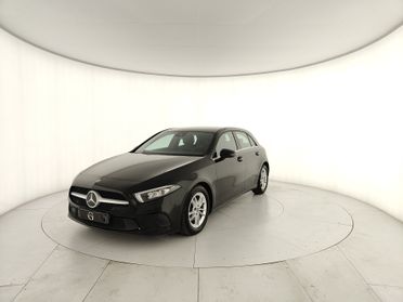 Mercedes-Benz A 180 d Business auto