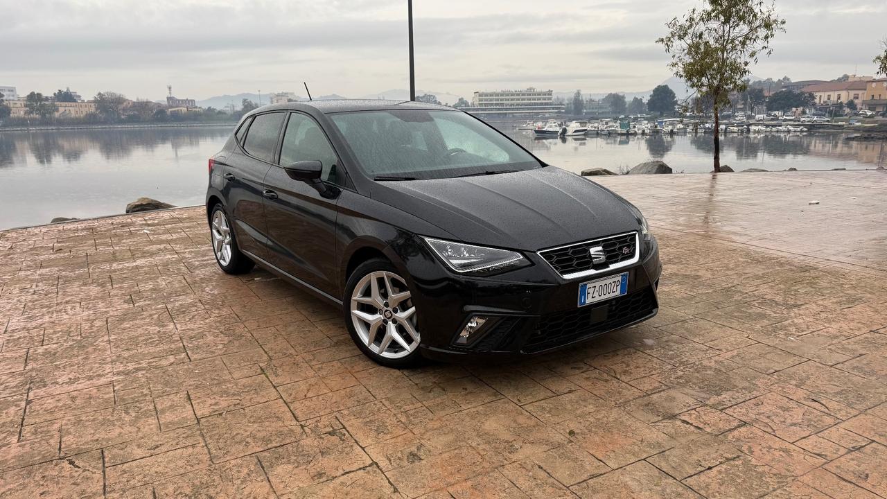 Seat Ibiza 1.6 TDI 95 CV 5 porte FR excellent