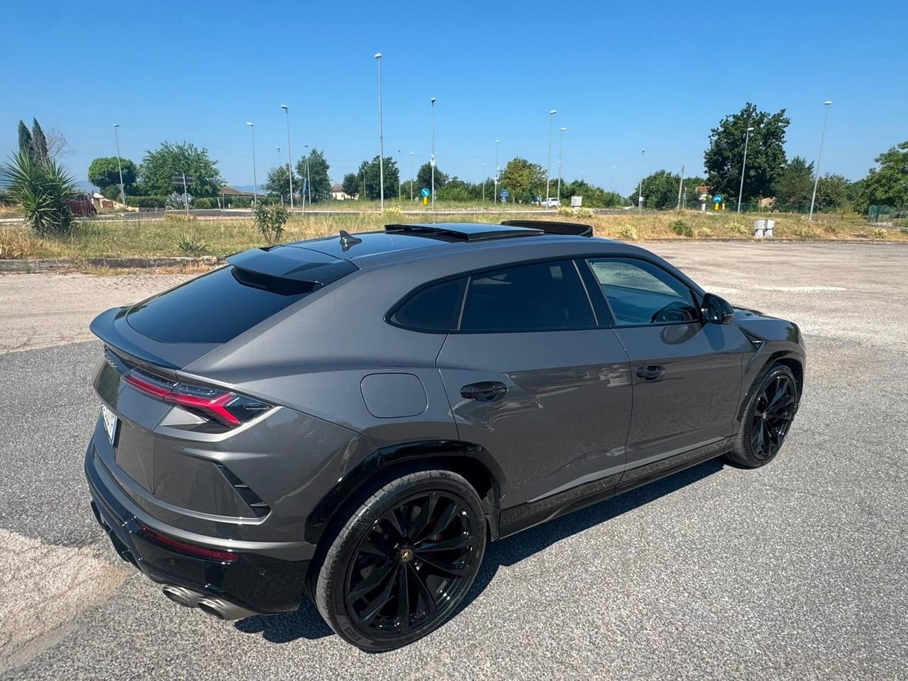 Lamborghini Urus 4.0 italia accetto permute iva compresa