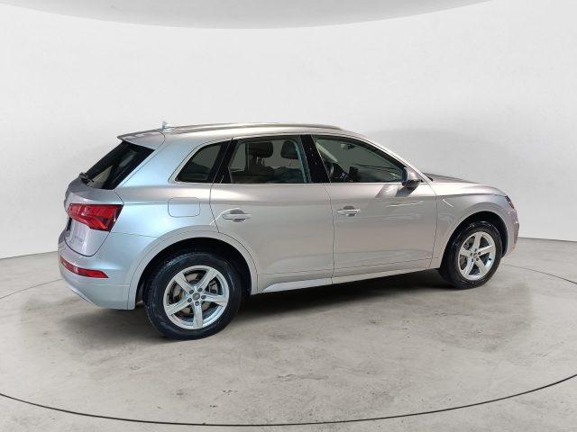 AUDI Q5 40 TDI quattro S tronic Sport