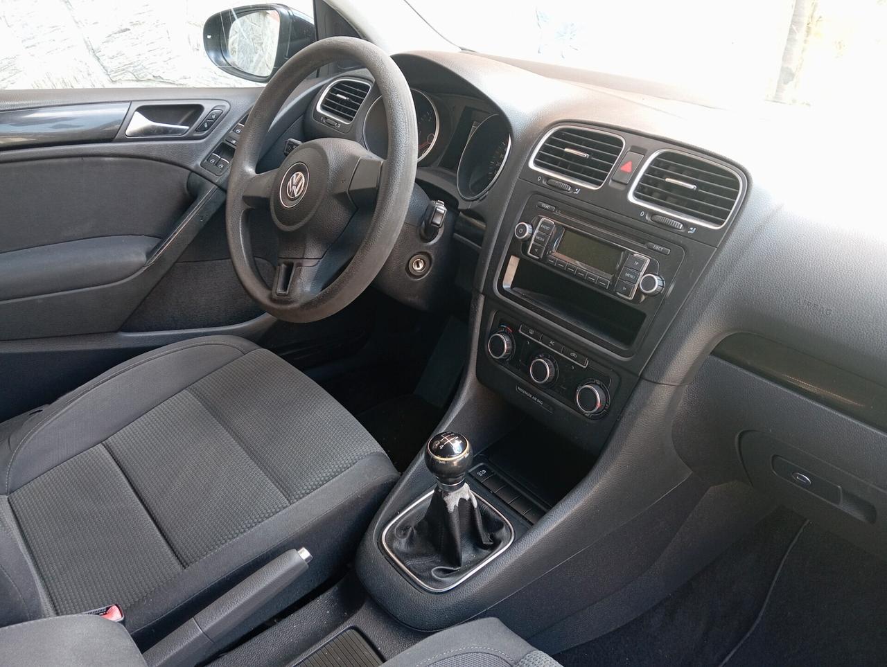 Volkswagen Golf VI 1.6 TDI DPF 5p. Sport Edition
