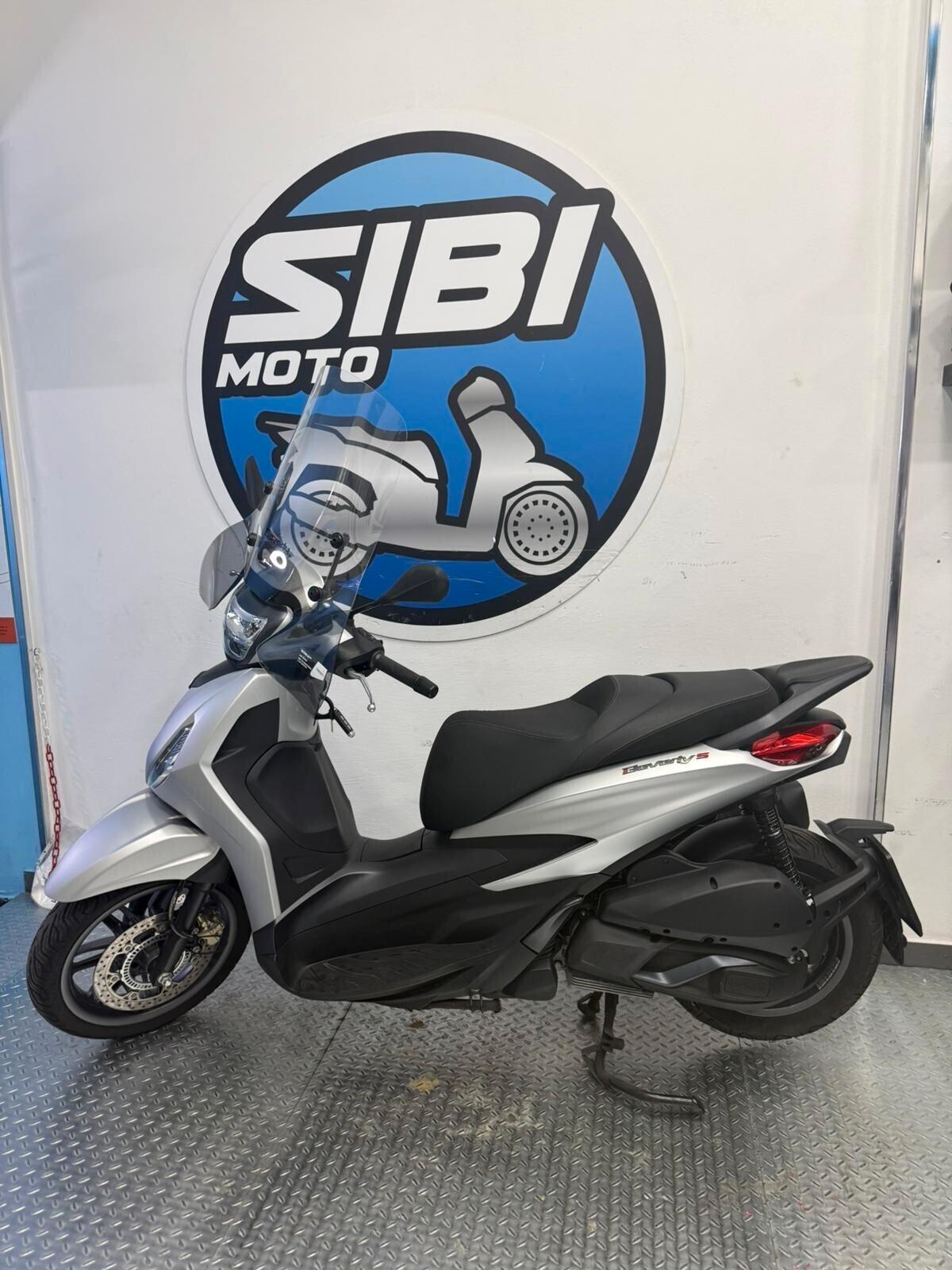 Piaggio Beverly 300