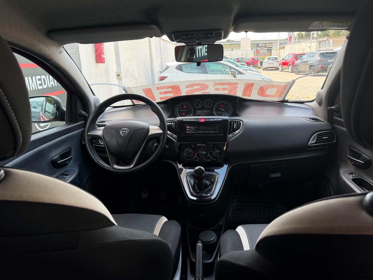Lancia Ypsilon 2016 1.3 MJT 95 CV FULL LEGGI TUTTO!