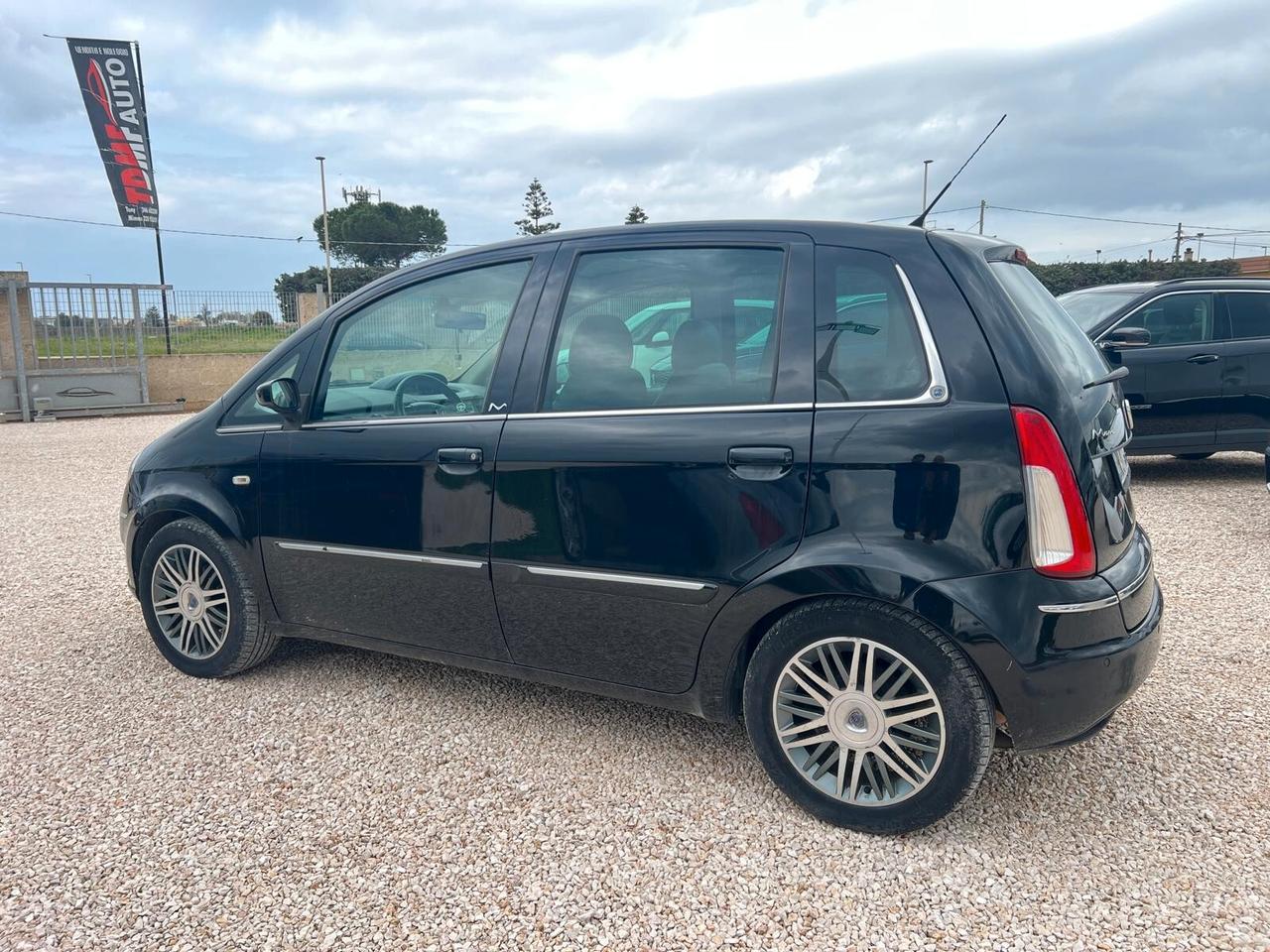 Lancia Musa 1.4 GPL Platino tetto apribile