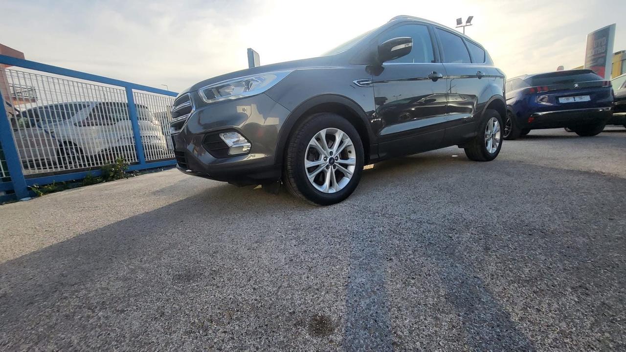 FORD KUGA 1.5 TDCI AUTOMATICA TITANIUM