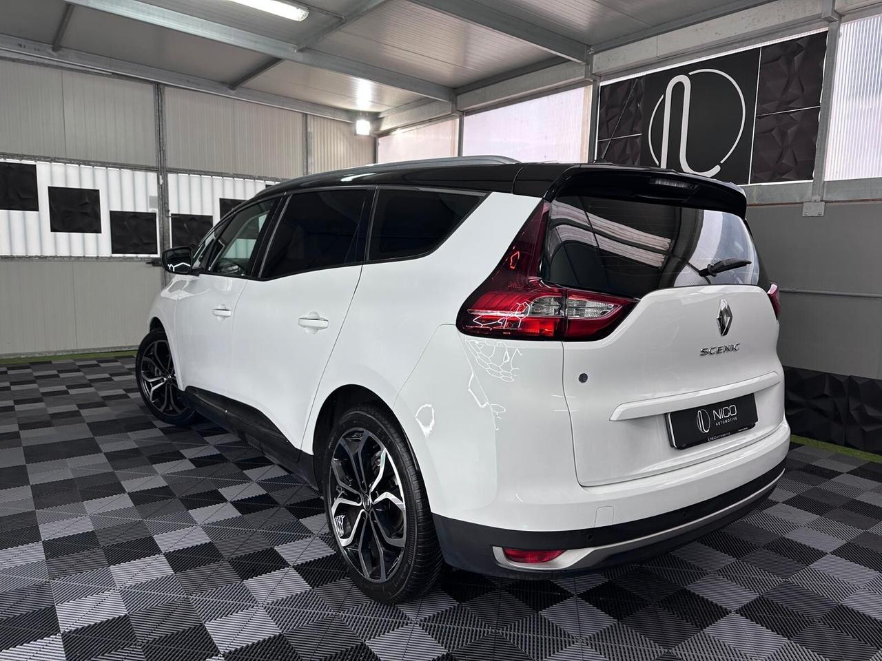 Renault Grand Scenic dCi 8V 110 CV Energy Sport Edition2