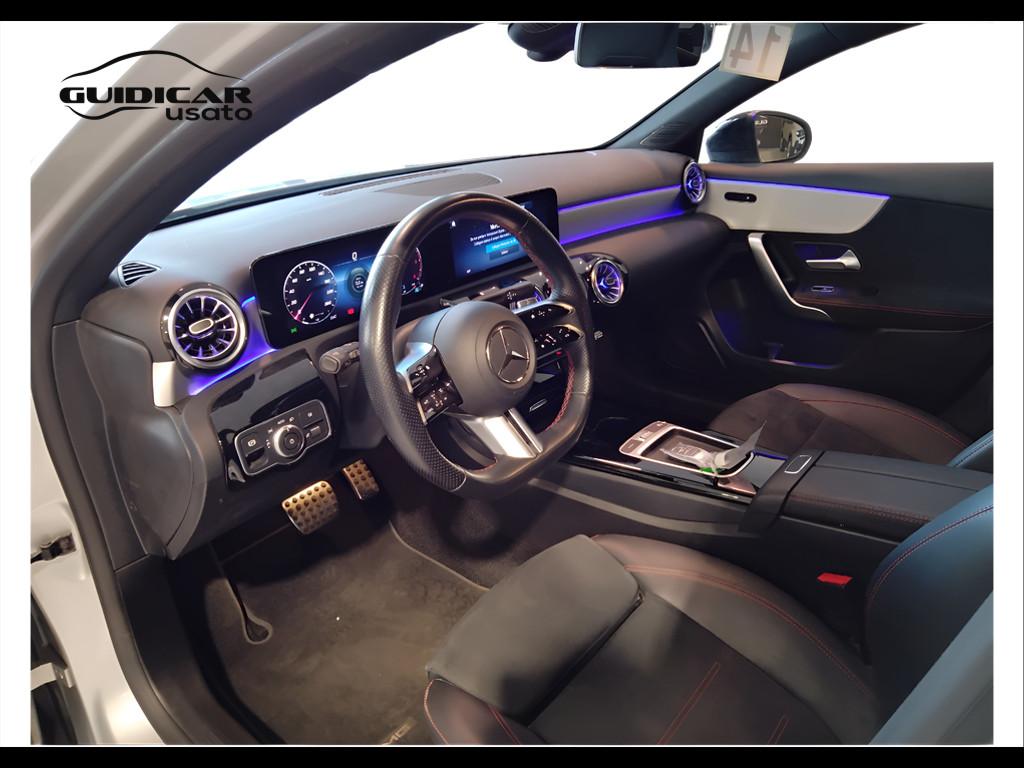 Mercedes-Benz Classe A - W177 2023 - A 200 d AMG Line Advanced Plus auto