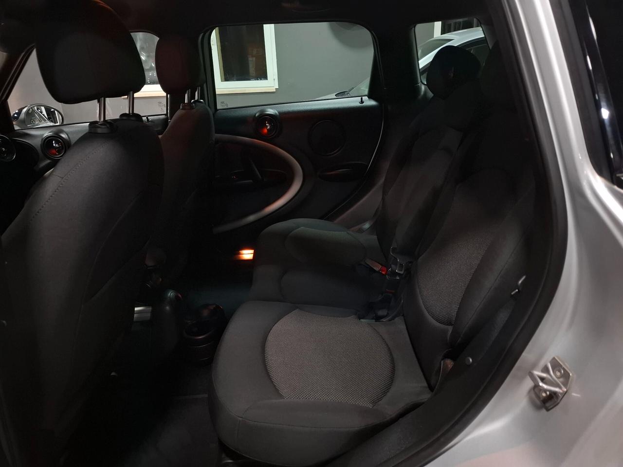 Mini Cooper Countryman 1.6 D Neopatentati