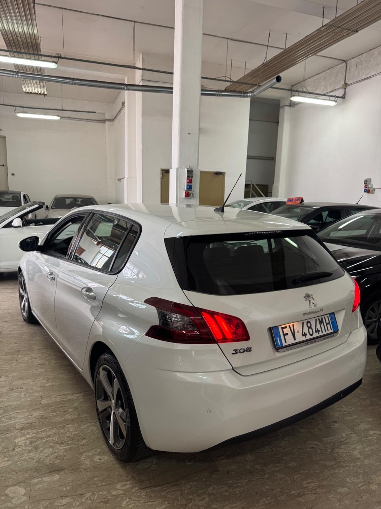 Peugeot 308 2019 BlueHDi S&S Allure