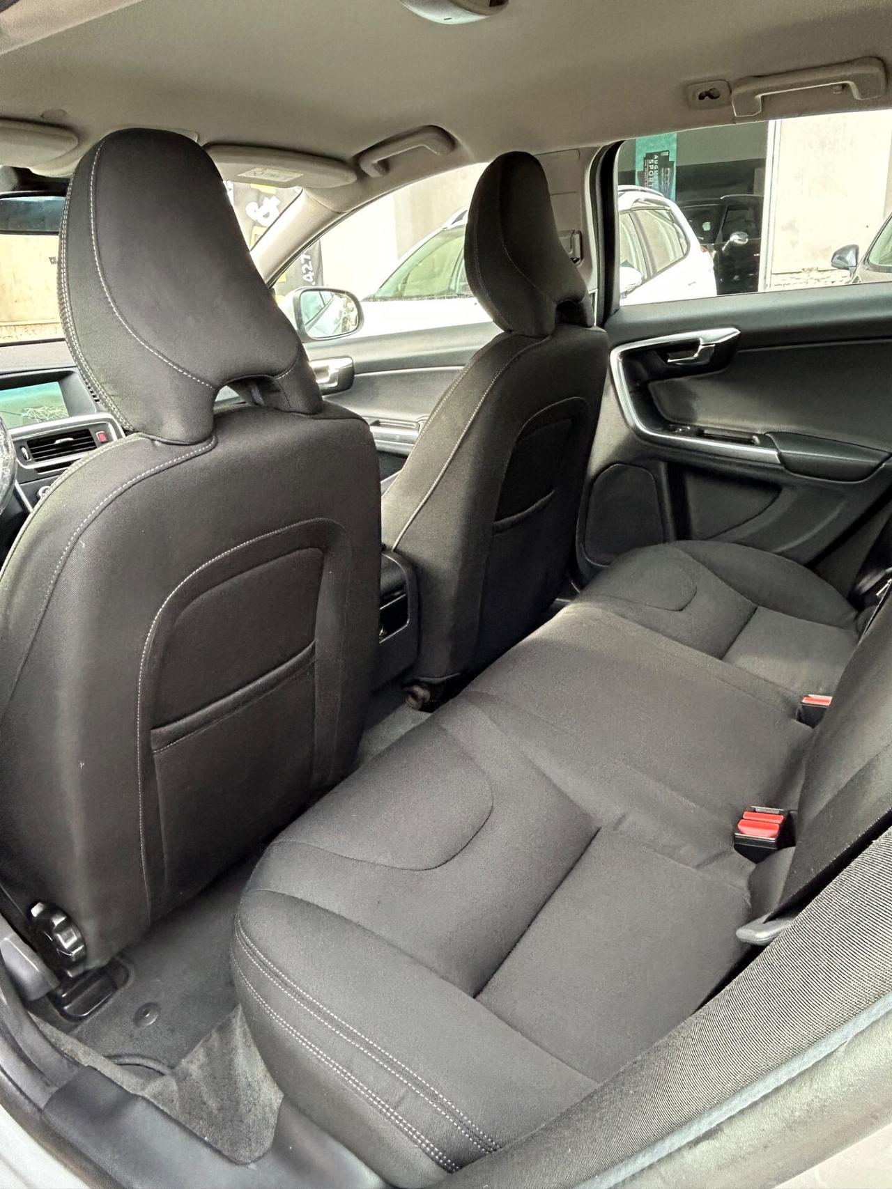 Volvo V60 D3 Geartronic Business