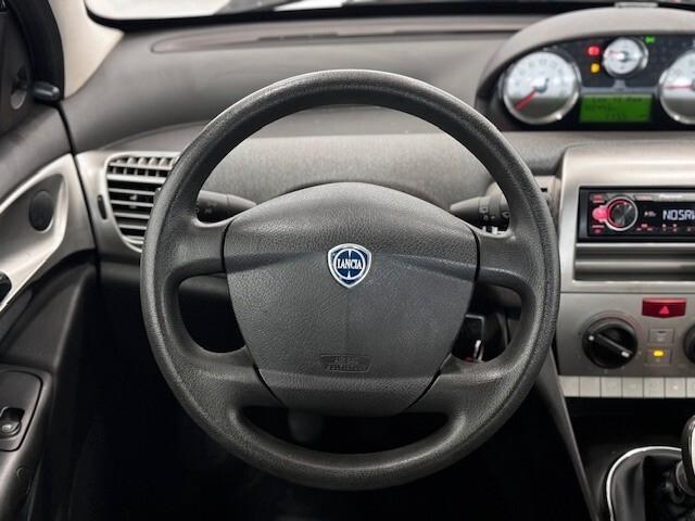 Lancia Ypsilon 1.2 Oro Plus