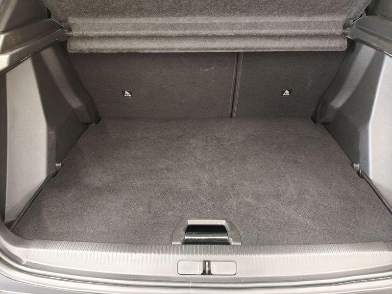 Peugeot 2008 2008 PureTech 130 S&S EAT8 GT