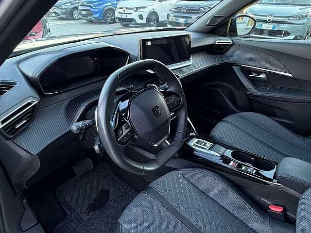 Peugeot 2008 Hybrid 136 e-DCS6 Allure