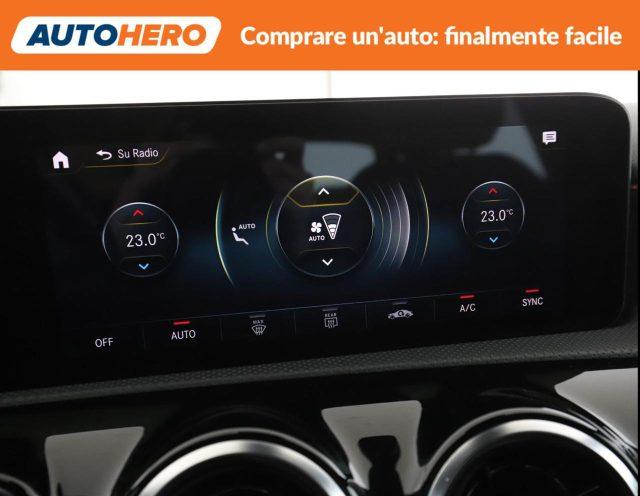 MERCEDES-BENZ A 180 Automatic Premium