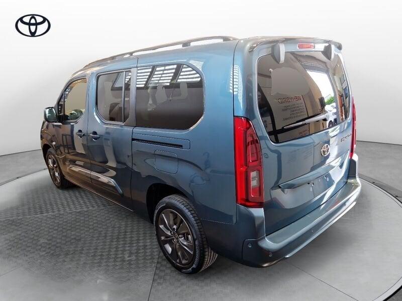 Toyota Proace City Verso 1.5D 130 CV S&S Long A/T Luxury