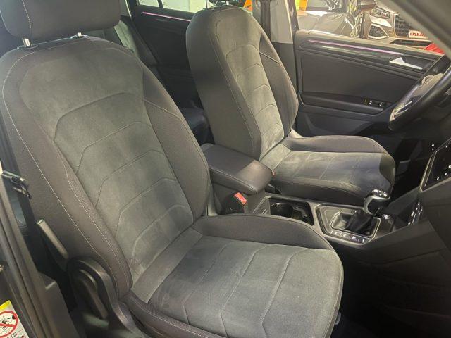 VOLKSWAGEN Tiguan 1.4 TSI eHYBRID DSG Elegance 18" MATRIX PLUG IN