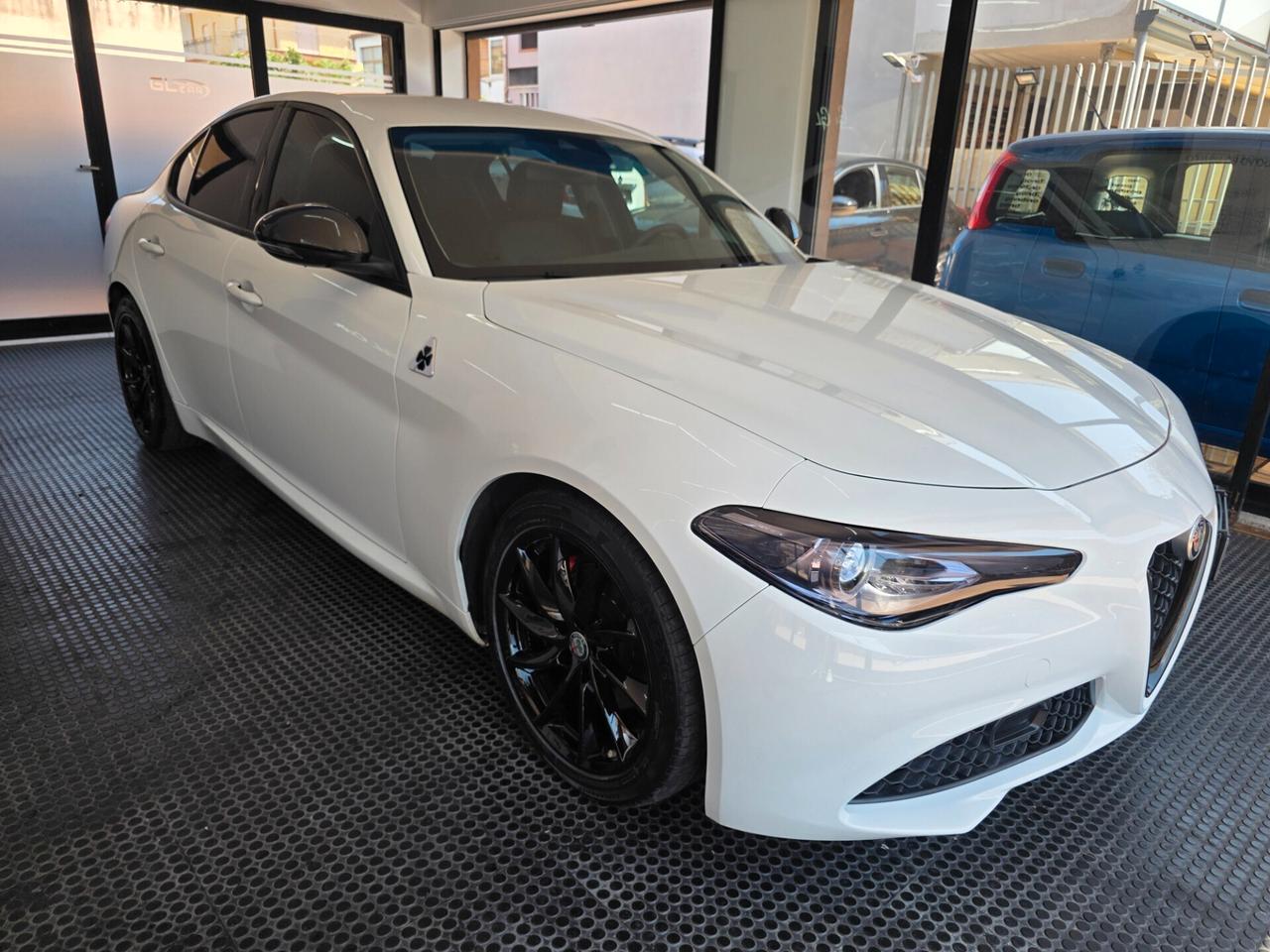 Alfa Romeo Giulia 2.2 Turbodiesel 210 CV AT8 Super