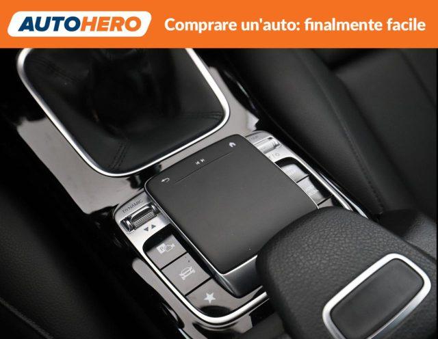 MERCEDES-BENZ A 180 Sport