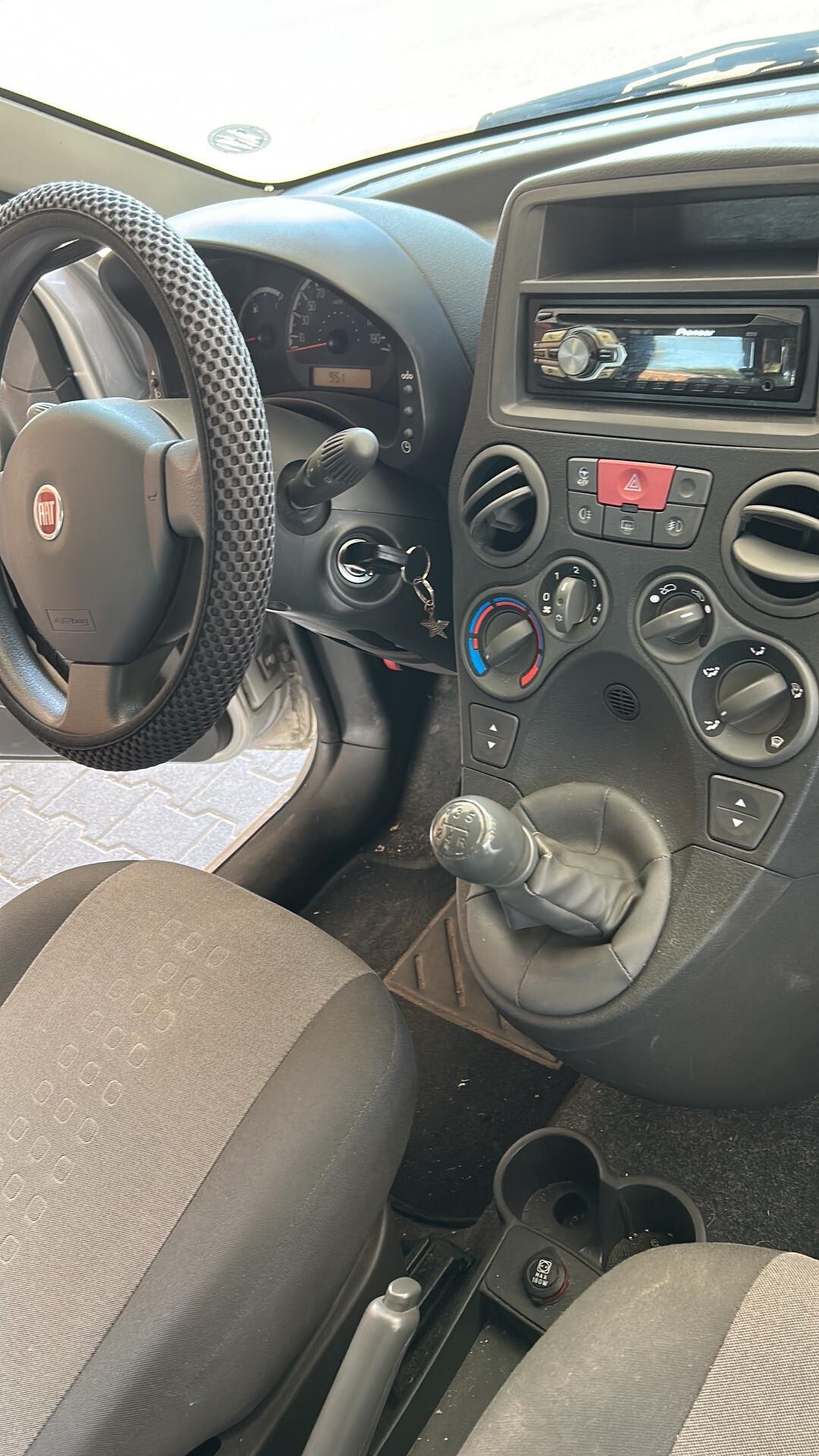 Fiat Panda 1.4 Euro 5 Distributore Fatta Neopatentati
