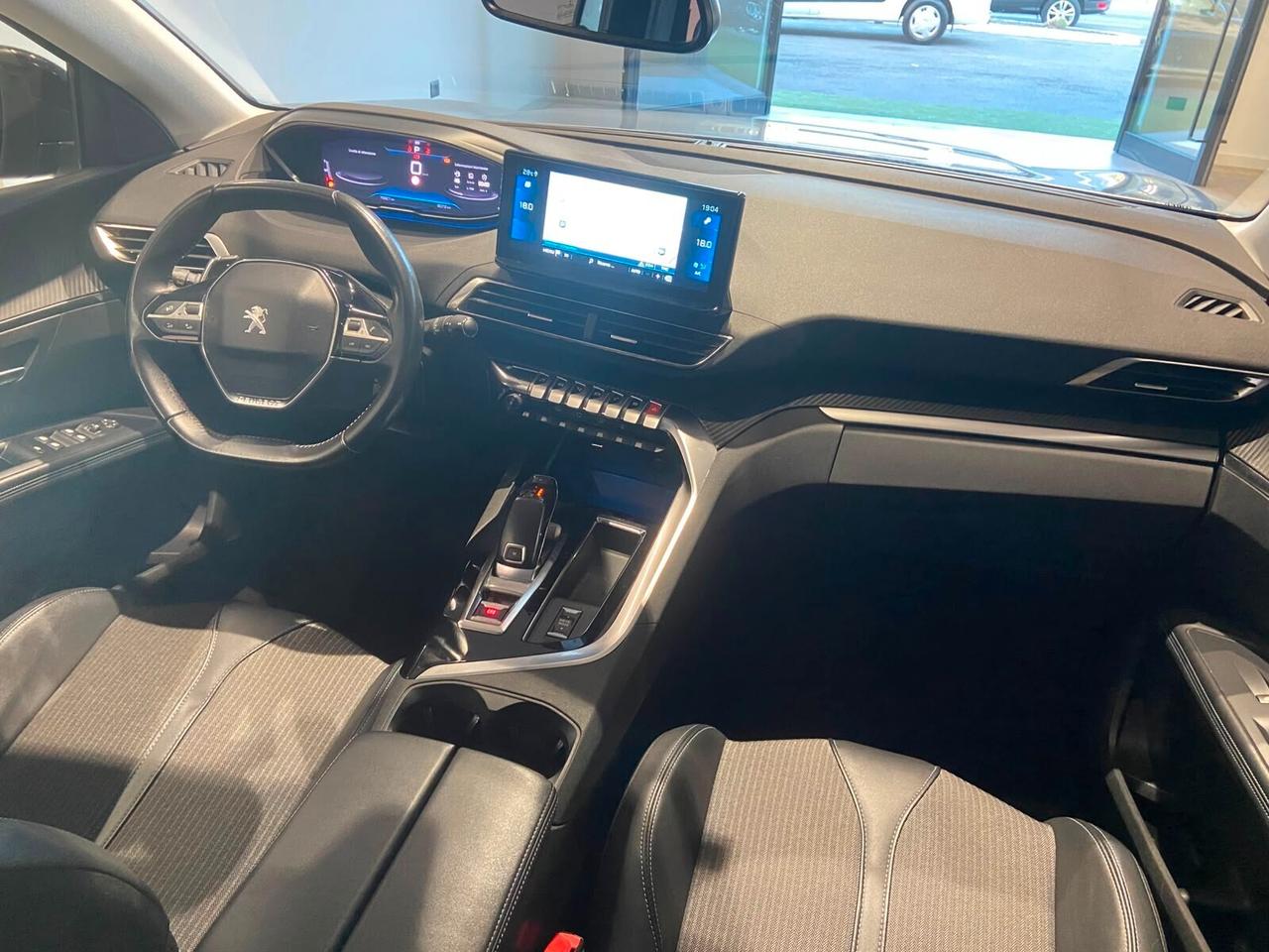 Peugeot 3008 BlueHDi 130 S&S Allure Pack
