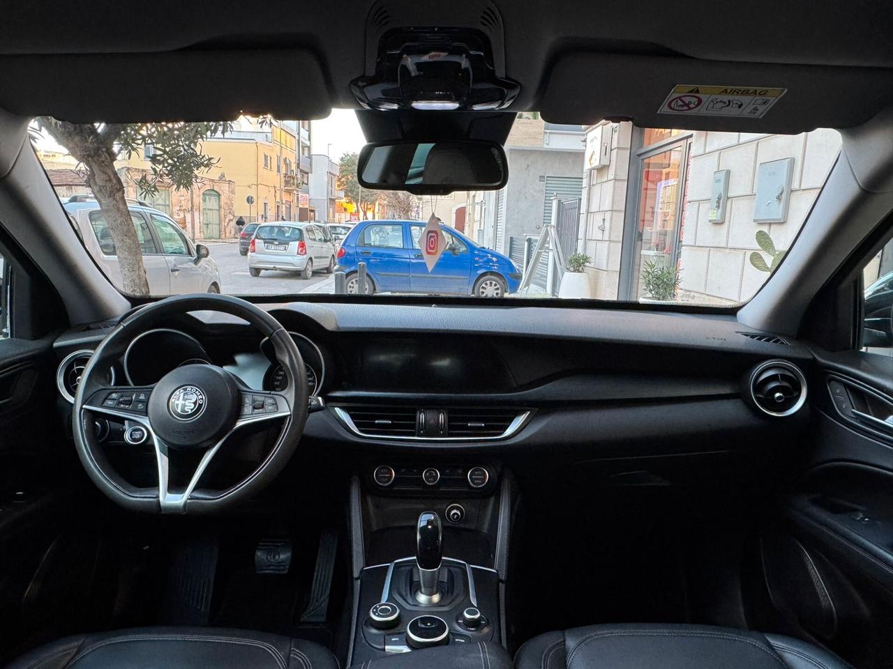 Alfa Romeo Stelvio 2.2 Turbodiesel 210 CV AT8 Q4 Super