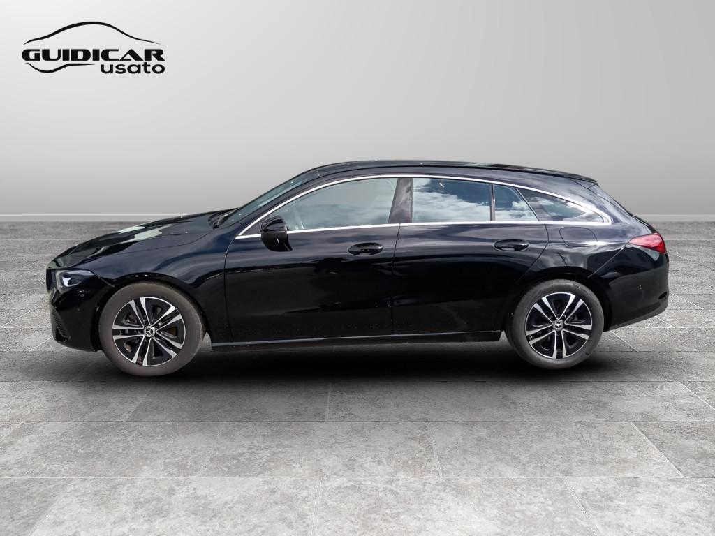 Mercedes-Benz CLA Sh.Brake - X118 2023 - CLA Shooting Brake 180 d Advanced auto