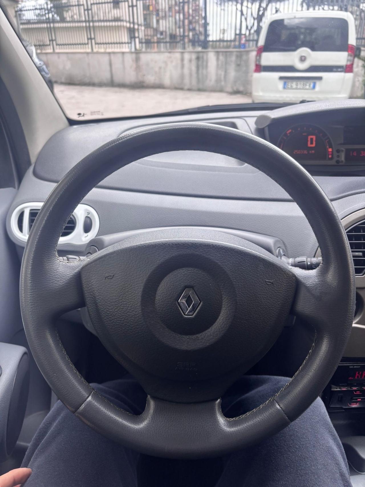 Renault Modus 1.5 dCi 85CV Dynamique