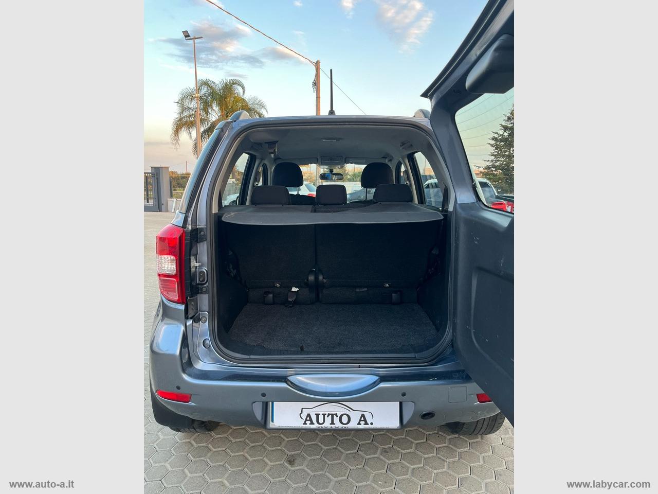 DAIHATSU Terios 1.5 4WD Sho Green Powered