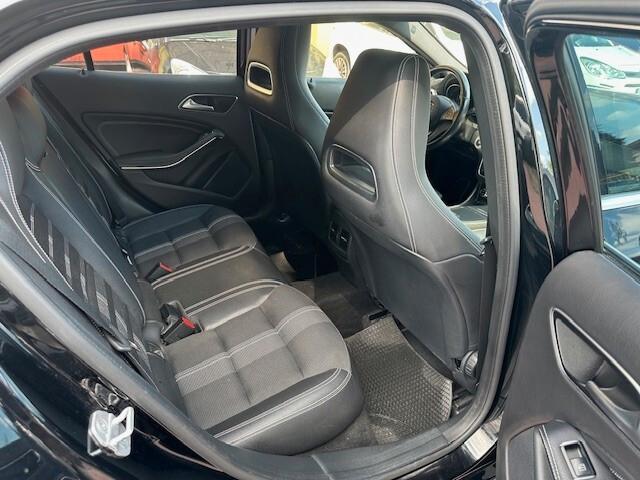 Mercedes-benz GLA 200 d Automatic Premium