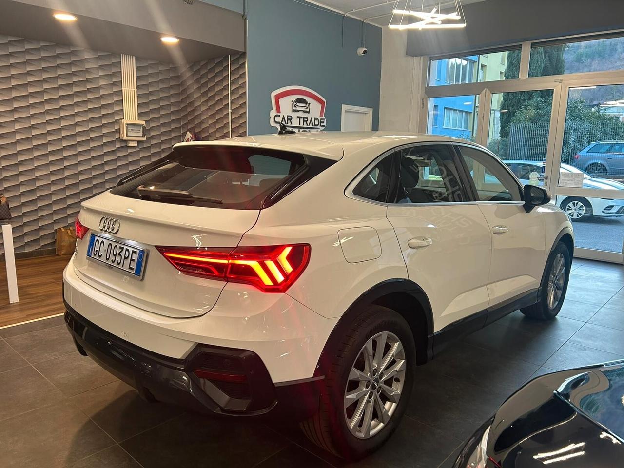 Audi Q3 SPB 35 TDI S tronic Business Plus