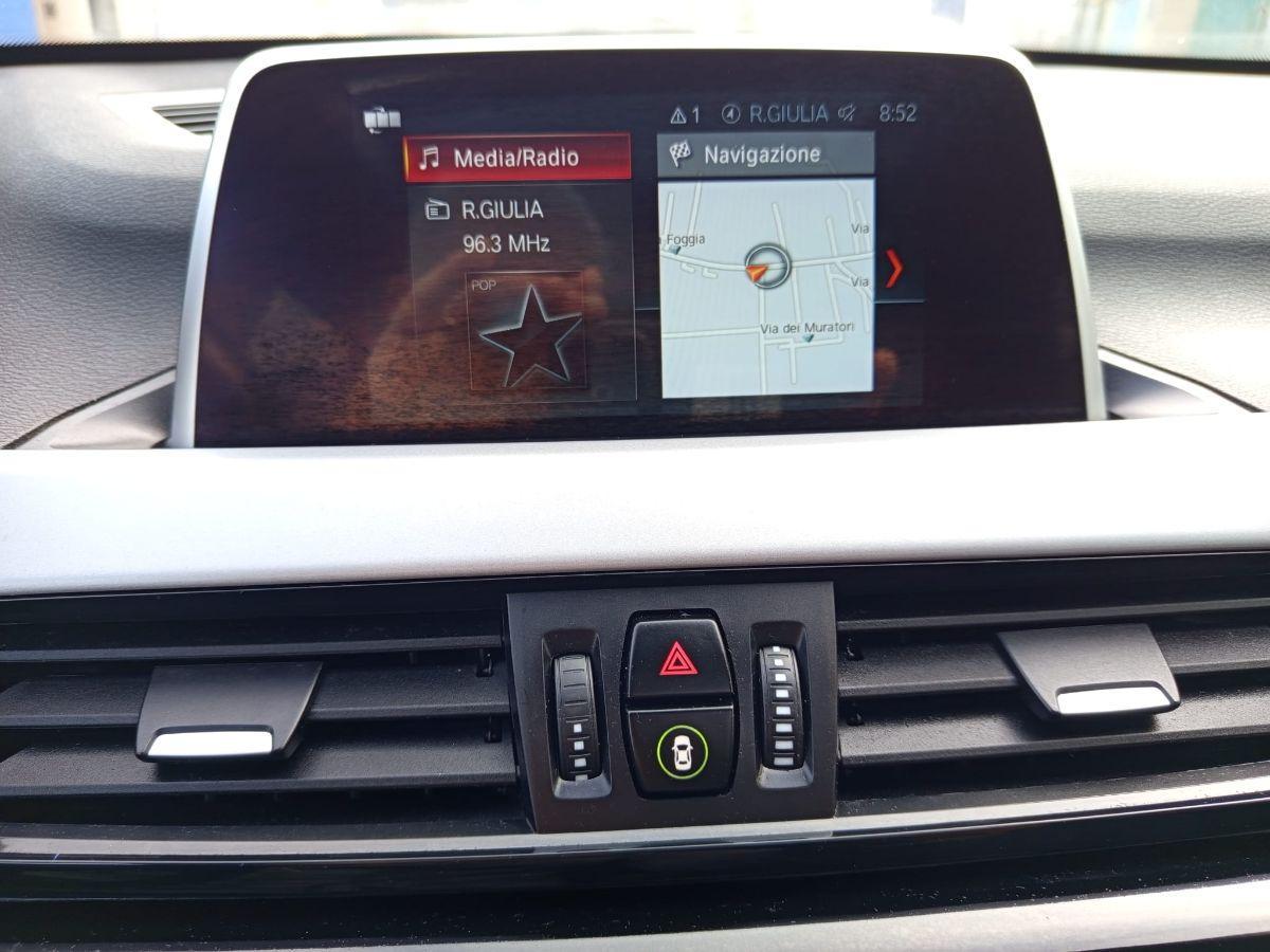 BMW X1 sDrive16d Business NAV/TETTO/RETROC