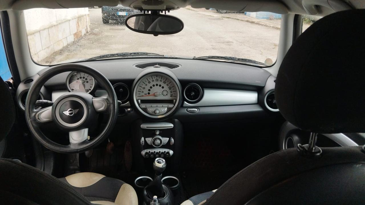 Mini 1.6 16V Cooper D Chili