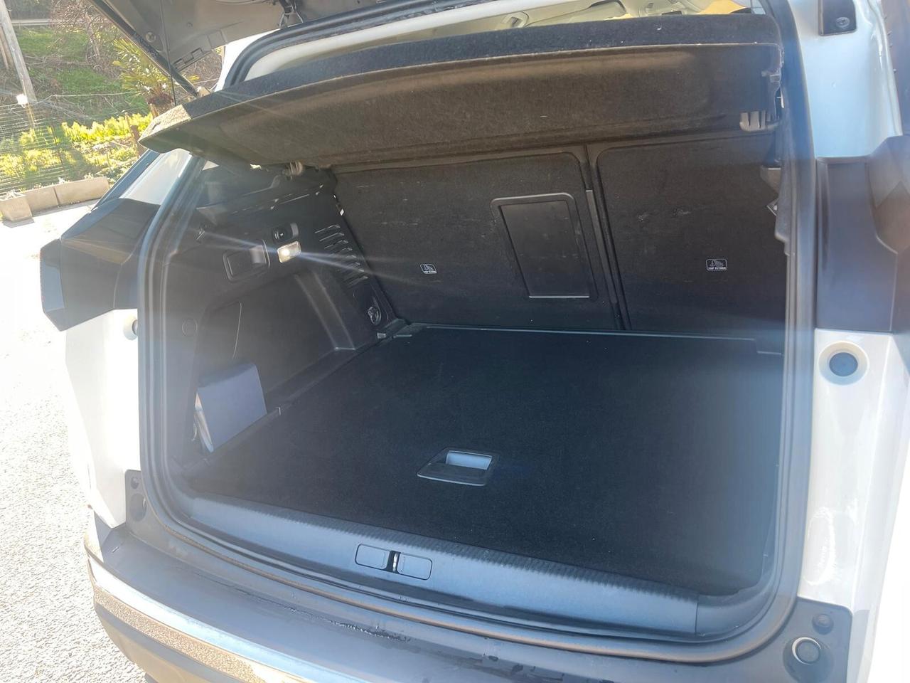 Peugeot 3008 BlueHDi 120 S&S Allure