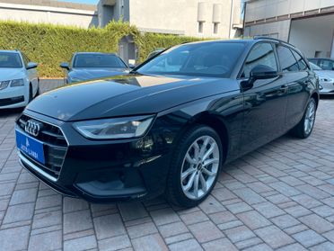 Audi A4 Avant 40 TDI quattro S tronic Business