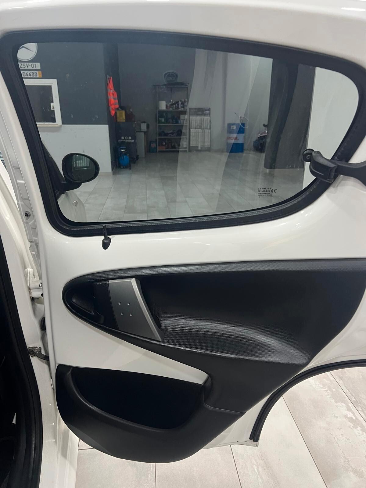 Peugeot 107 1.0 68CV 5p. Active