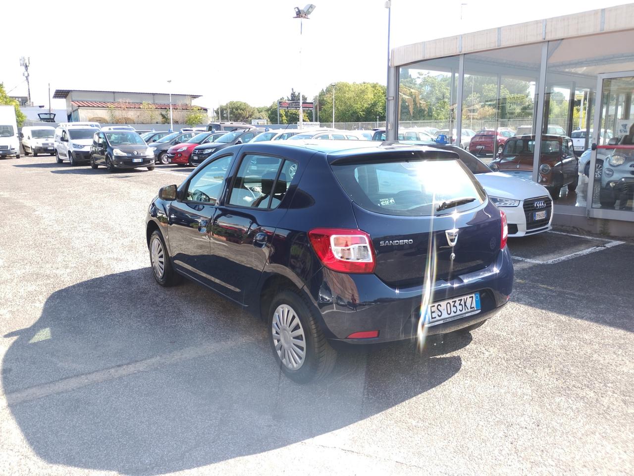 Dacia Sandero 1.2 Laureate Gpl 75cv