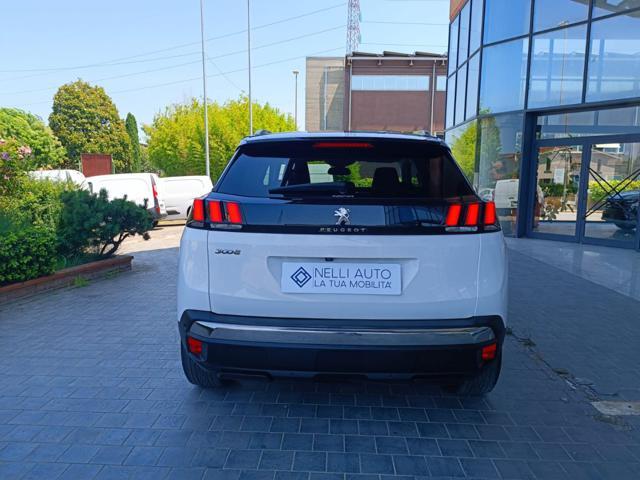 PEUGEOT 3008 BlueHDi 130 S&S EAT8 Allure