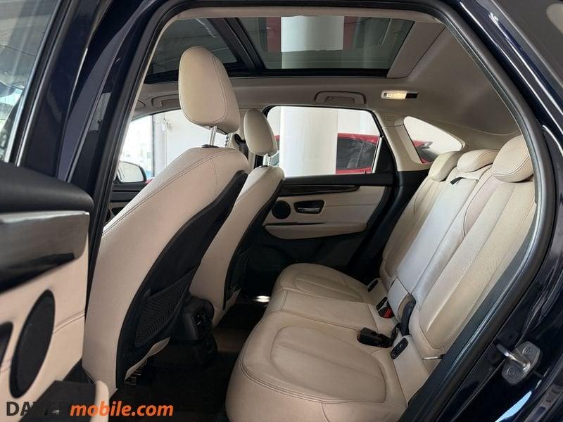 BMW Serie 2 220d Gran Tourer Luxury business pack auto
