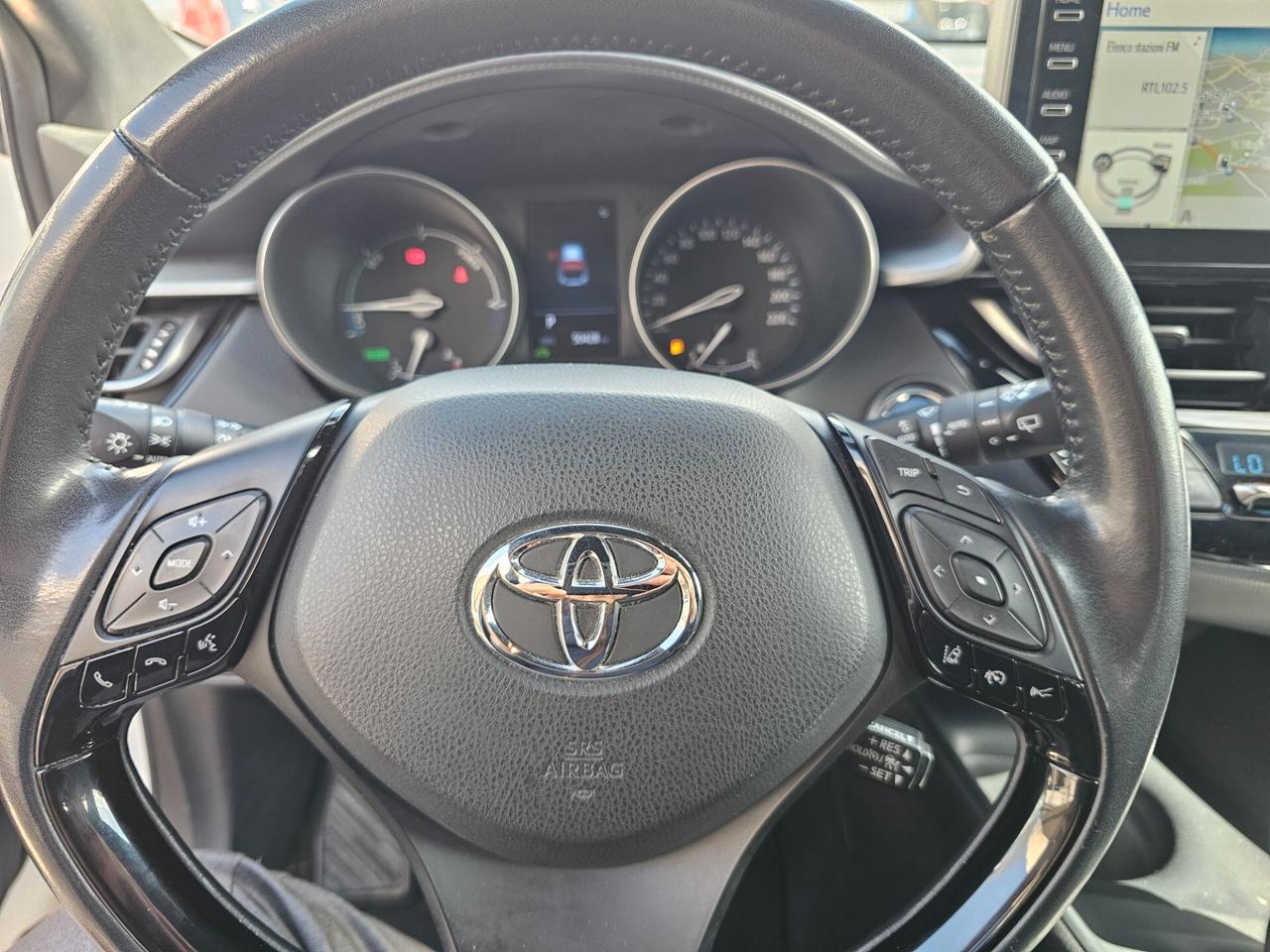 Toyota C-HR 1.8 Hybrid E-CVT Business