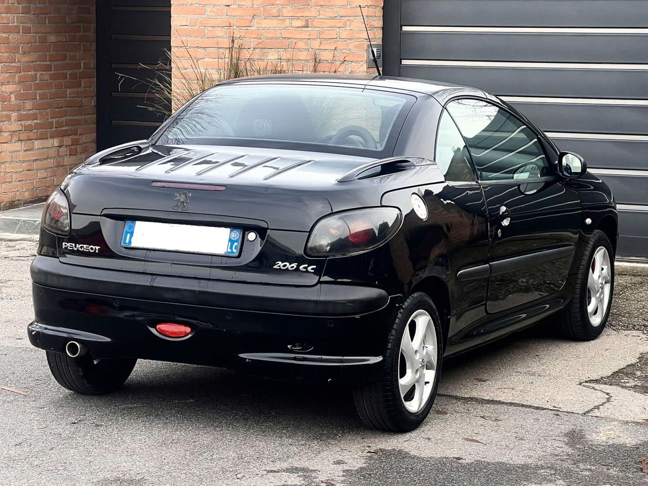 Peugeot 206 1.6i Cabrio-169.000-U.Prop-Tag.Cert-2002