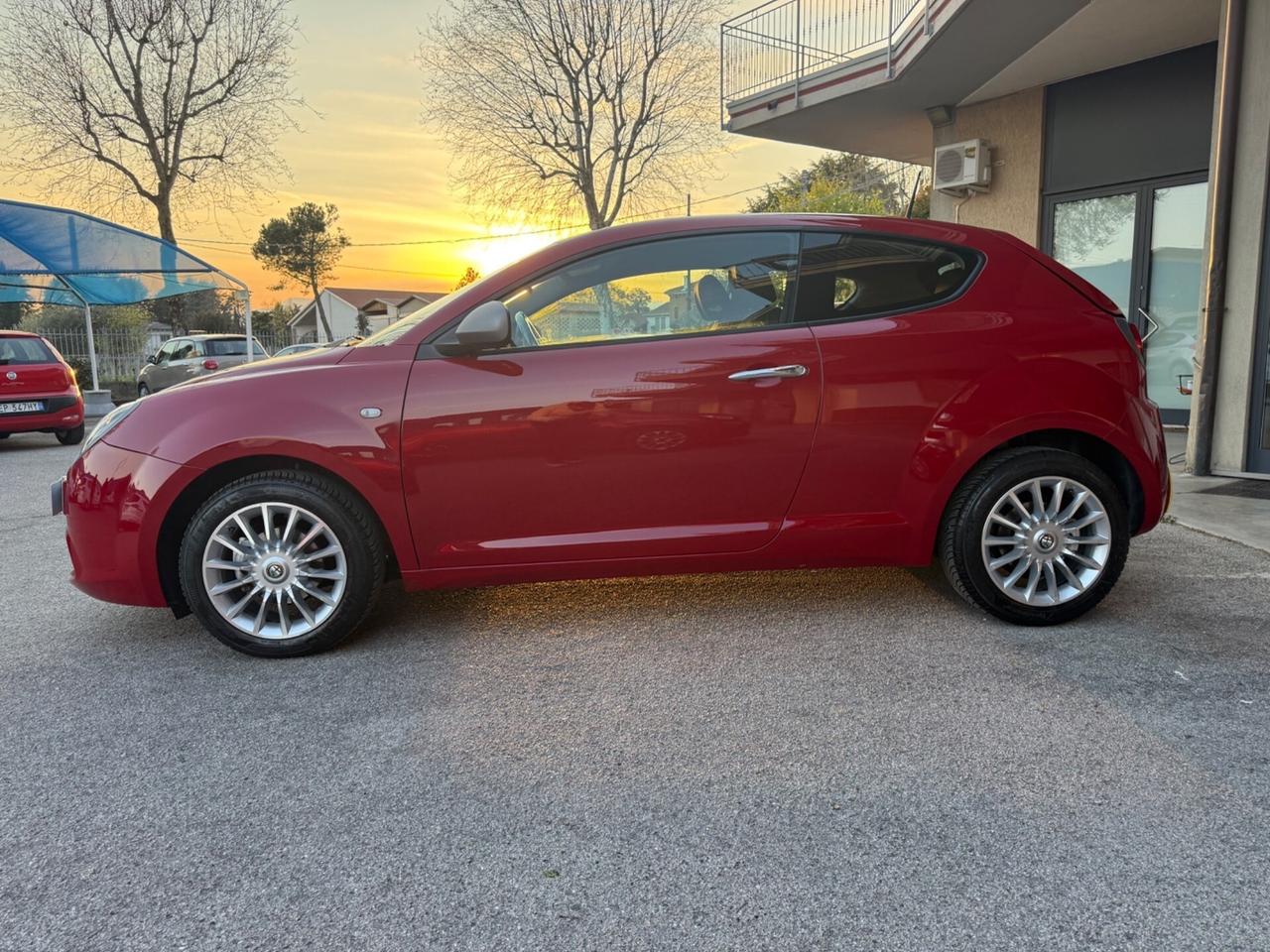 Alfa Romeo MiTo 1.4 70 CV 8V -OK Neopatentati
