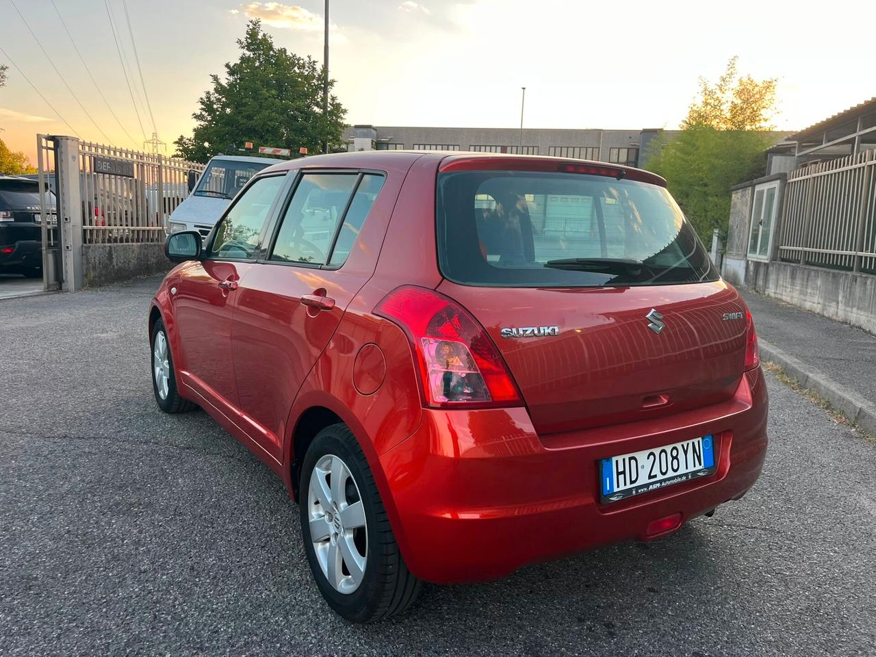 Suzuki Swift 1.3 5p. CAMBIO AUTOMATICO