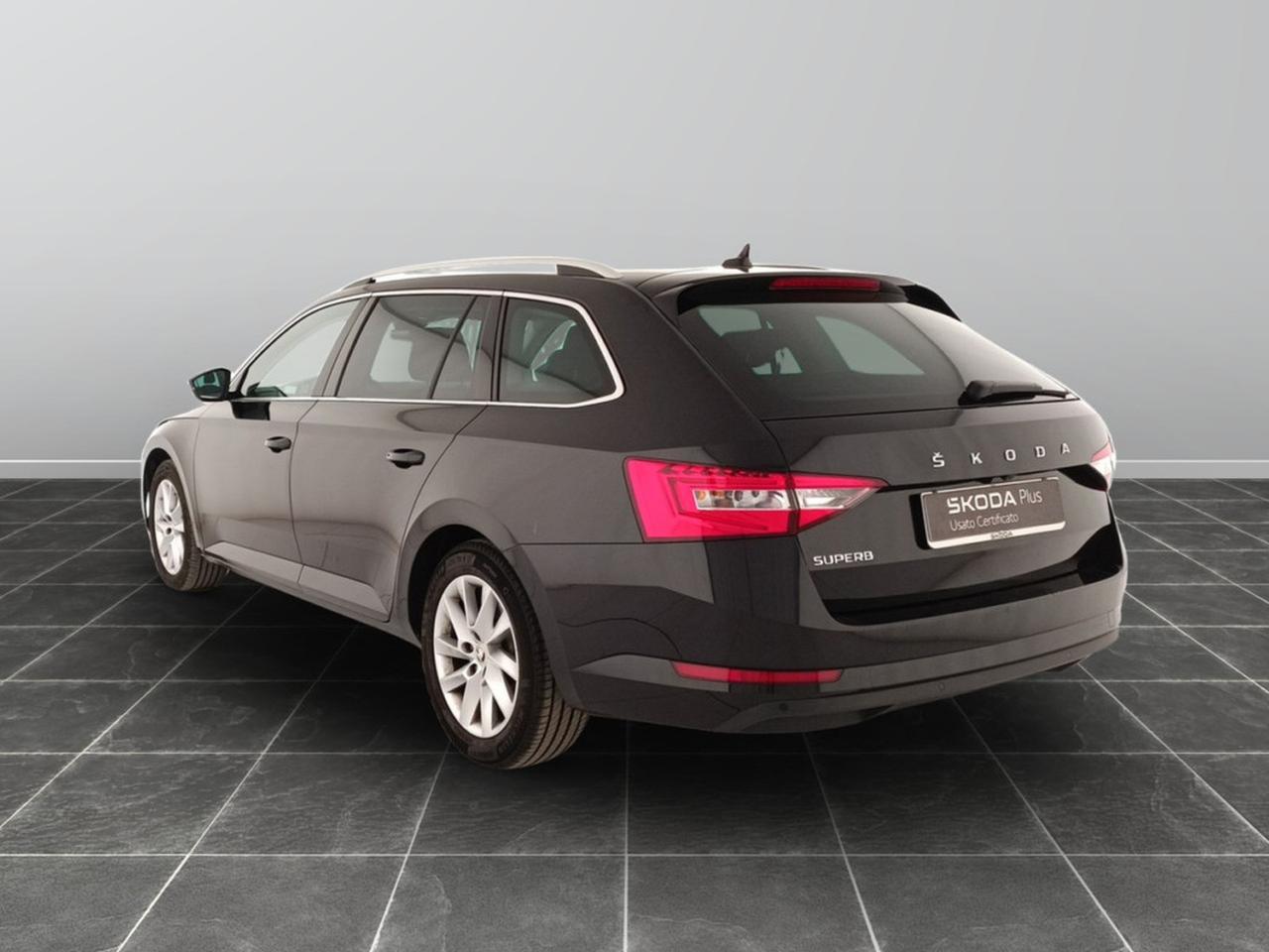 Skoda Superb wagon 2.0 tdi evo scr 150cv executive dsg