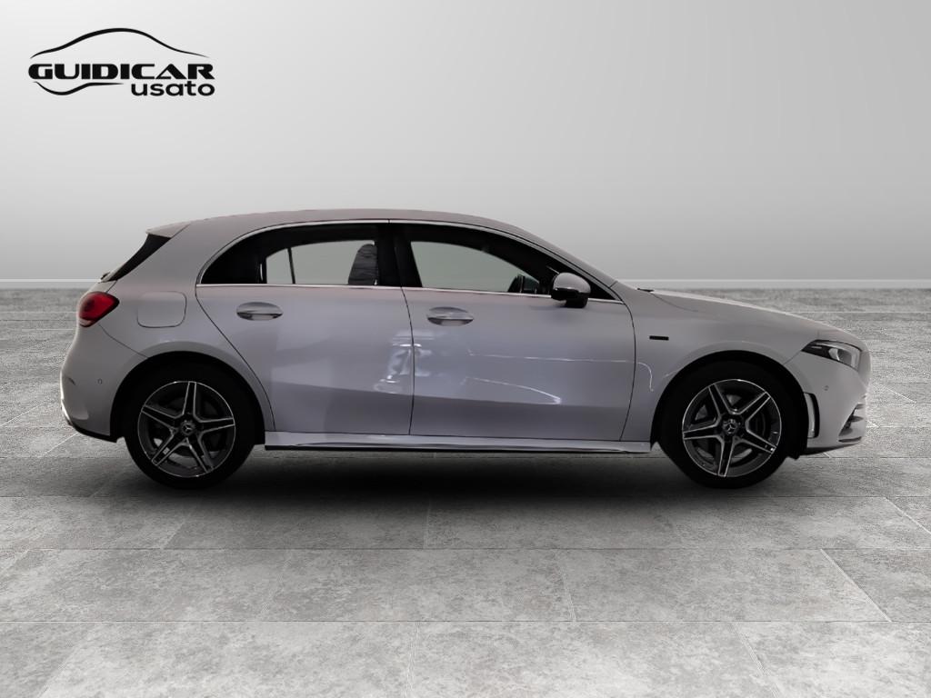 Mercedes-Benz Classe A - W177 2018 - A 250 e phev (eq-power) Premium auto