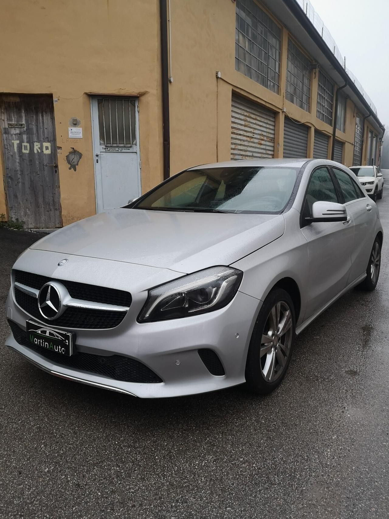 Mercedes-benz A 180D Sport 2017 - Garanzia 12 Mes