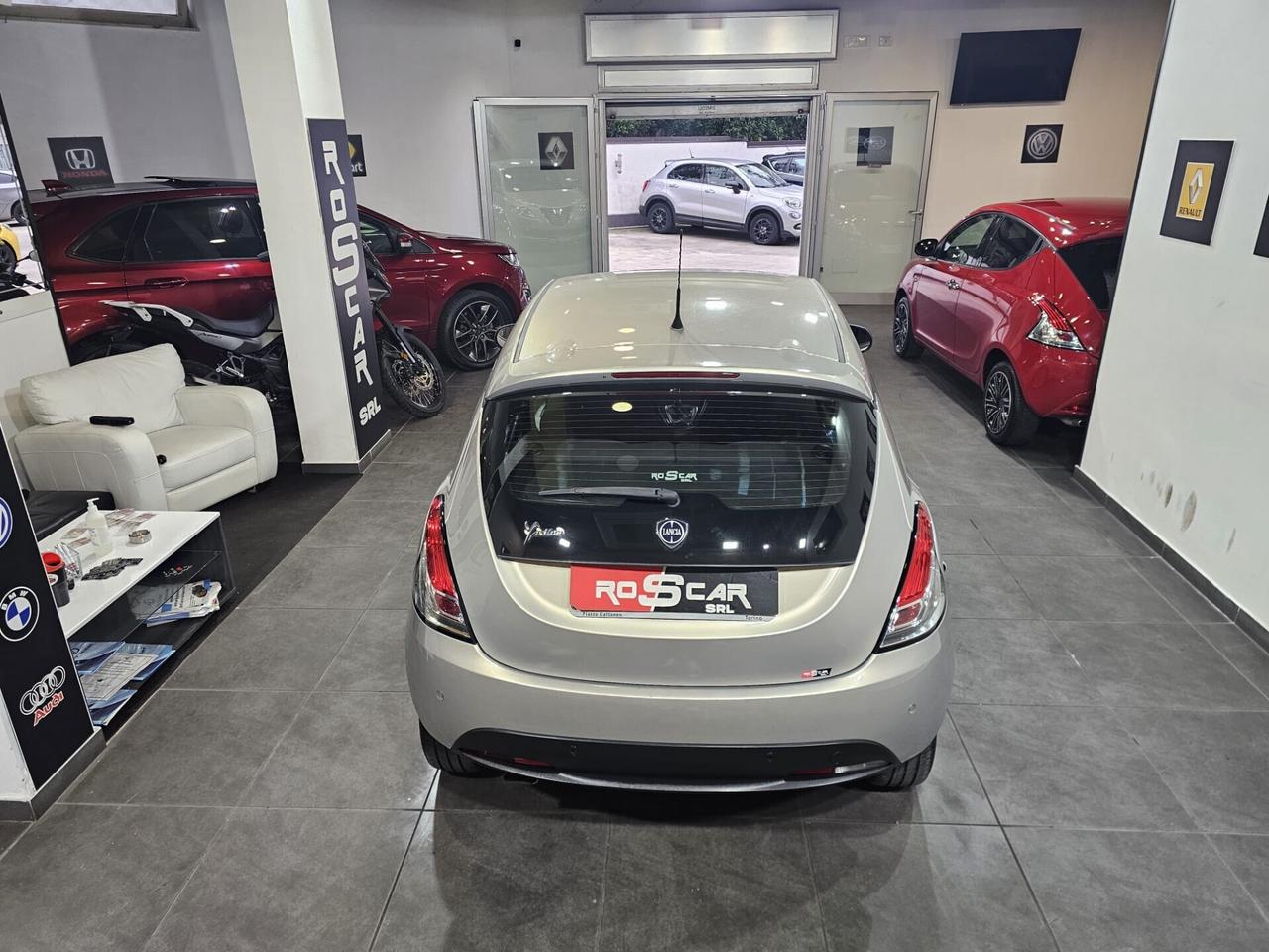 Lancia Ypsilon 1.3 MJT 16V 95 CV 5 porte Gold