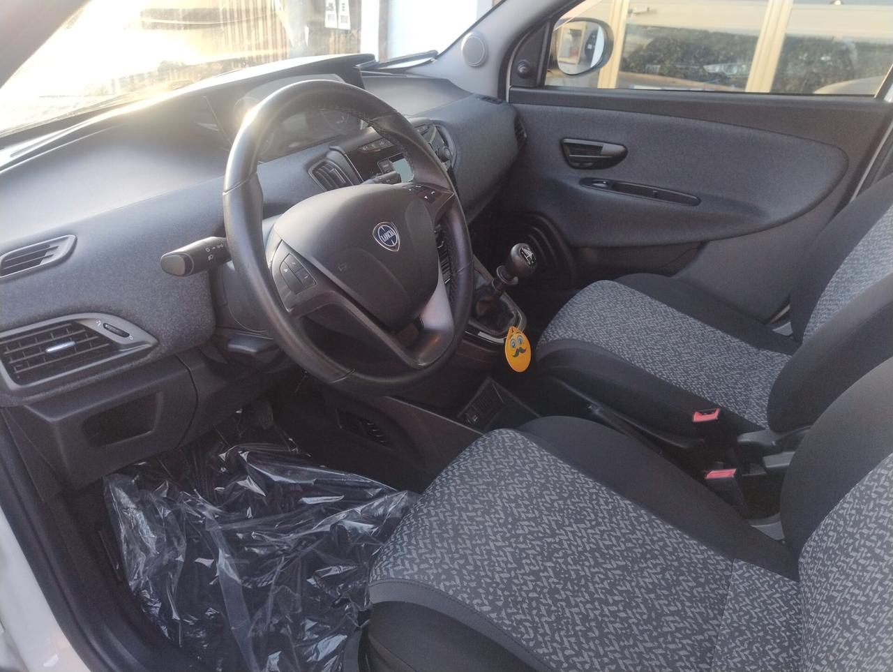 Lancia Ypsilon 1.2 Elefantino Blu 69Cv - 2019