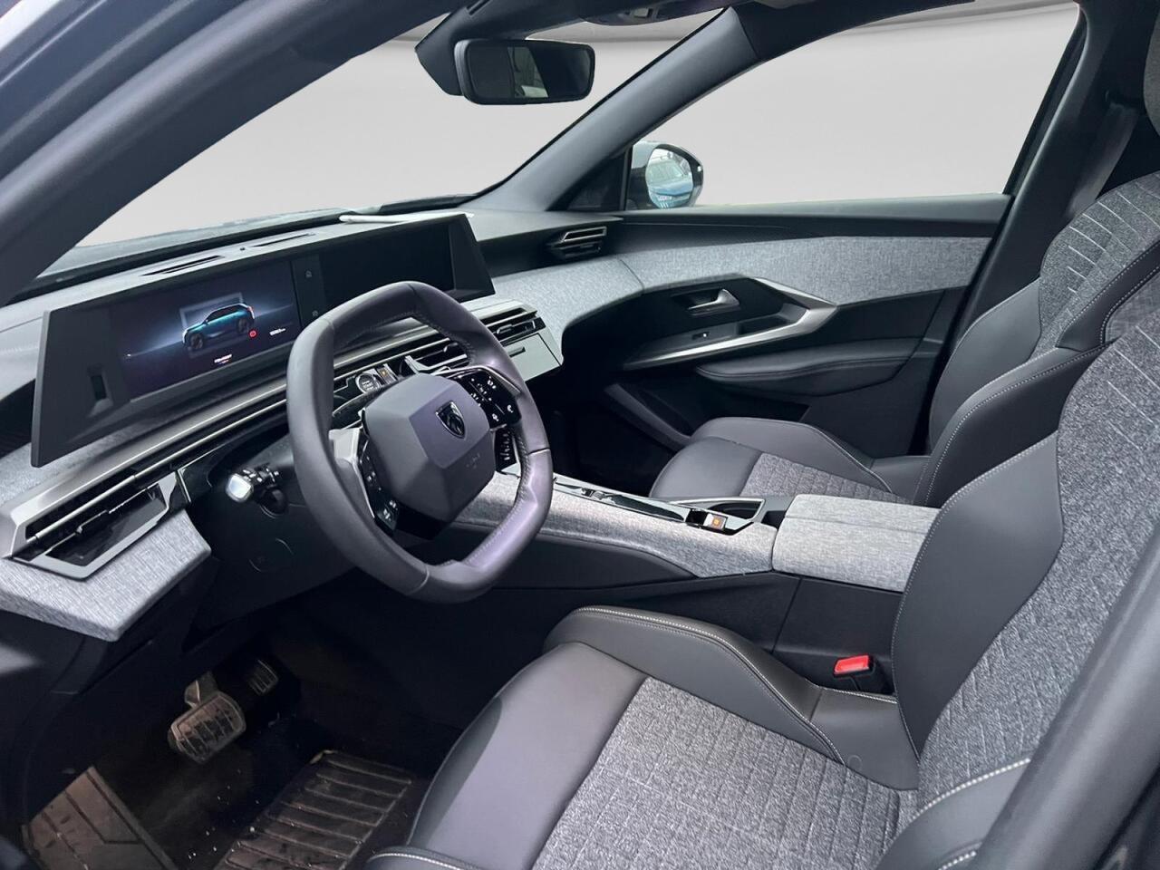 PEUGEOT 5008 III 2024 - 5008 1.2 hybrid GT 136cv 7p.ti e-dcs6